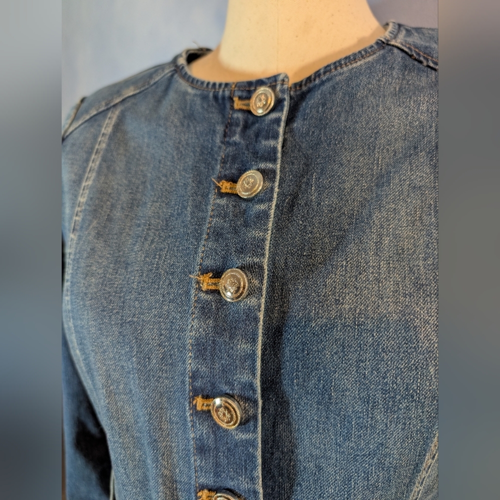 White House Black Market Blue Denim Jacket - Picture 4 of 9